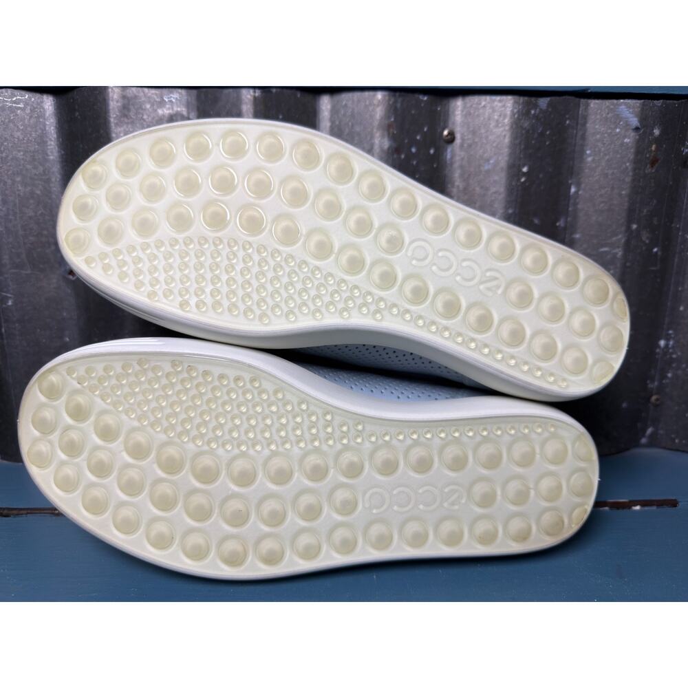 Ecco Soft 7 Trend Tie Perforated Sneaker Leather Light Blue Womens US 4 EU 35 - Picture 8 of 8